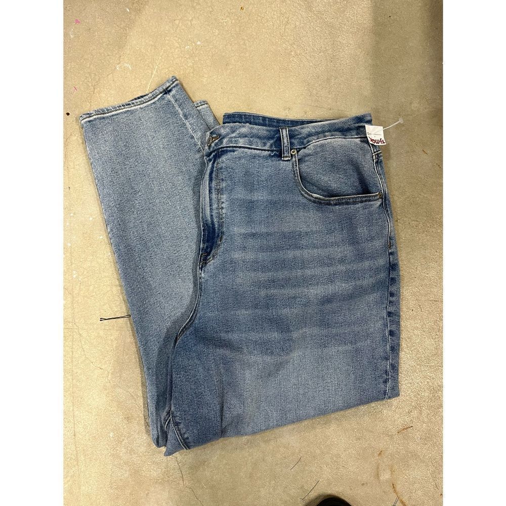 A332-American Eagle nwt size 24 womens jeans